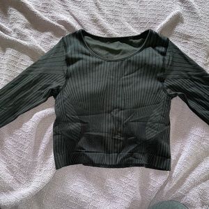 Lululemon Ebb to street long sleeve athletic shirt womens size small